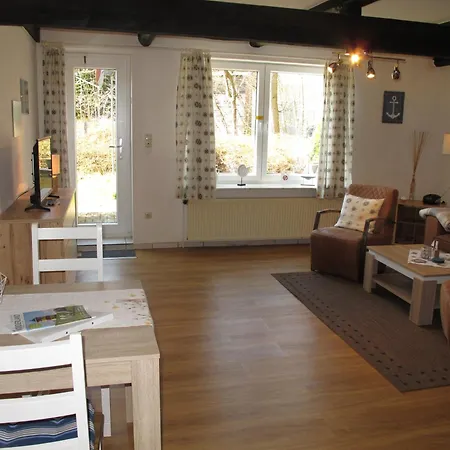 Apartment Reihenhaus Eske Dorn100 Naehe Dornumersiel An Der Nordsee *